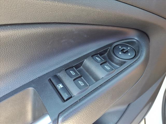 2017 Ford Escape SE - Photo 26