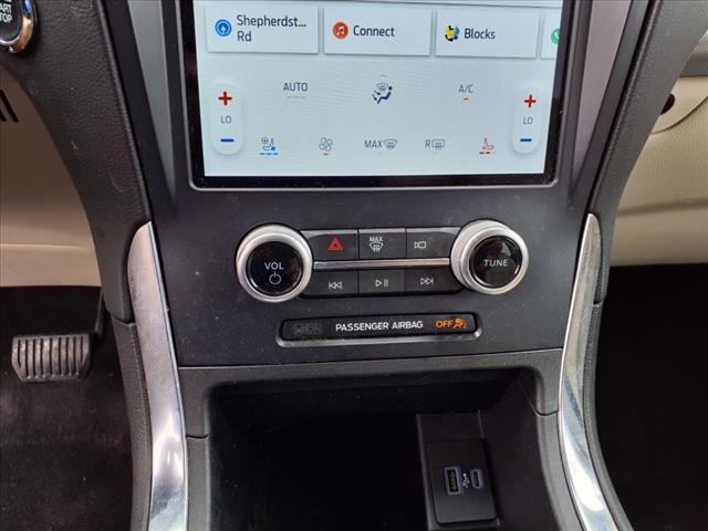 2022 Ford Edge Titanium - Photo 26