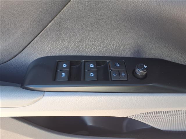 2018 Toyota Camry SE - Photo 26