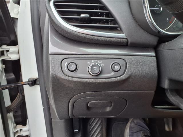 2019 Buick Encore Essence - Photo 26