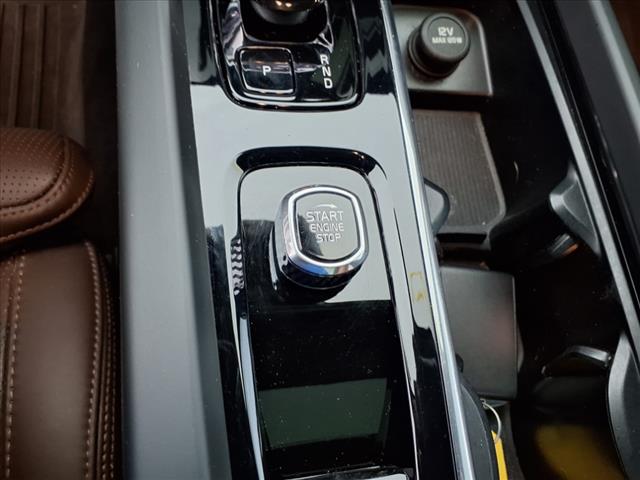 2023 Volvo XC60 B5 Ultimate Bright Theme - Photo 26
