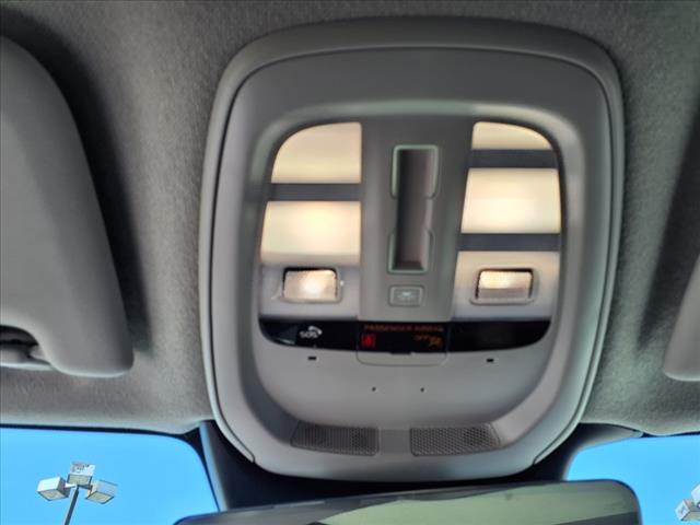 2023 Volvo XC40 B5 Plus Dark Theme - Photo 26