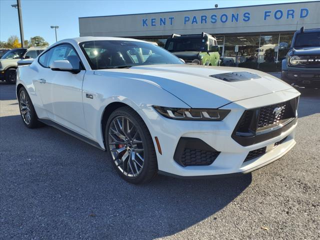 2024 Ford Mustang GT Premium - Photo 2