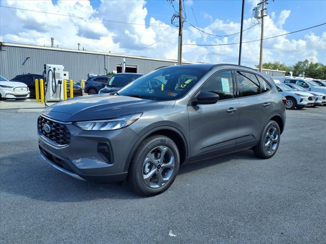 2025 Ford Escape ST-Line - Photo 2