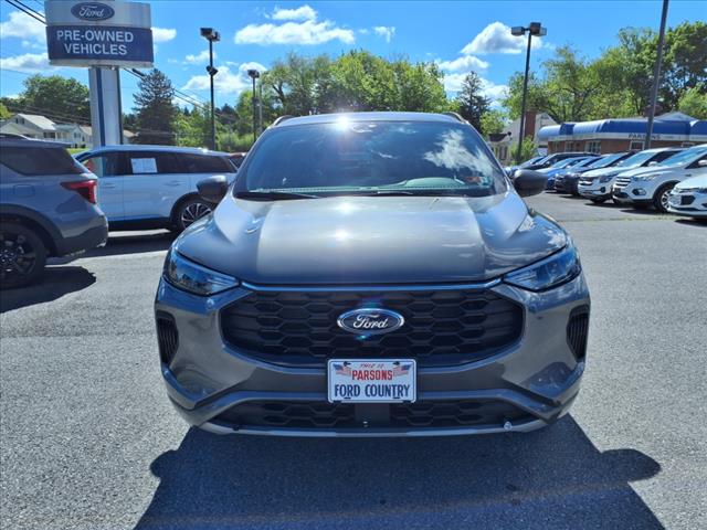 2023 Ford Escape ST-Line - Photo 2