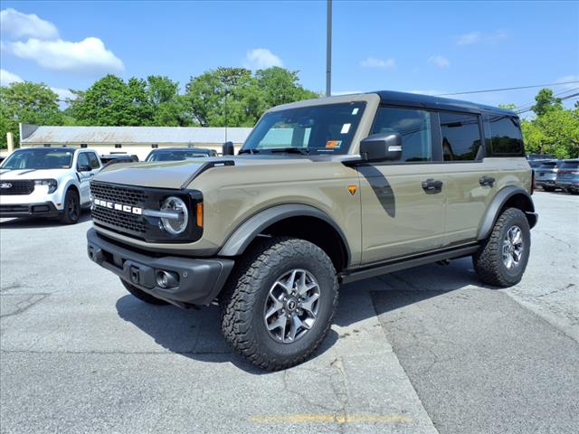 2025 Ford Bronco Badlands - Photo 2
