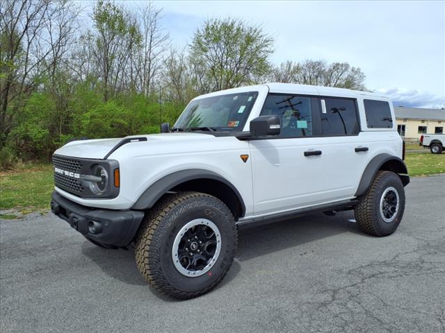 2025 Ford Bronco Badlands - Photo 2