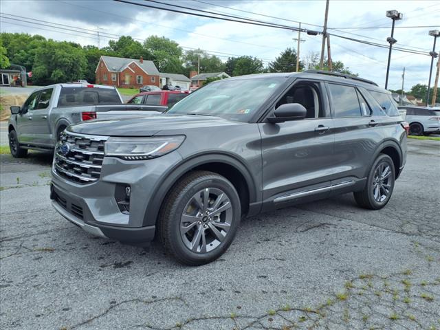 2025 Ford Explorer Active - Photo 2
