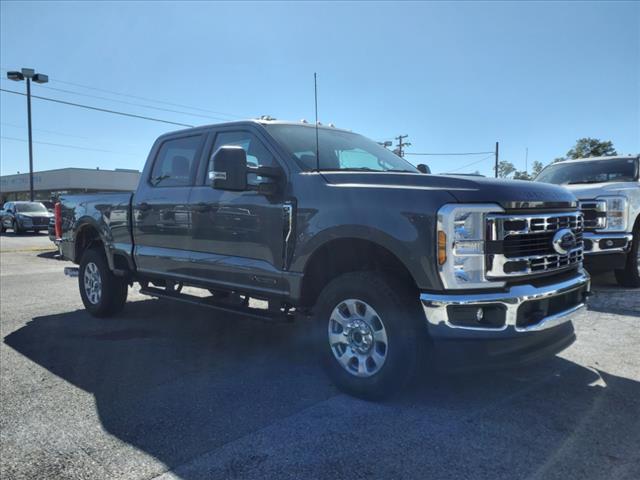 2024 Ford F-250 Super Duty XLT - Photo 2