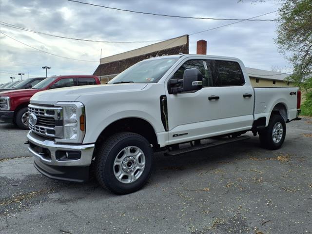 2025 Ford F-250 Super Duty XLT - Photo 2