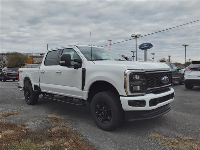 2024 Ford F-250 Super Duty XLT - Photo 2