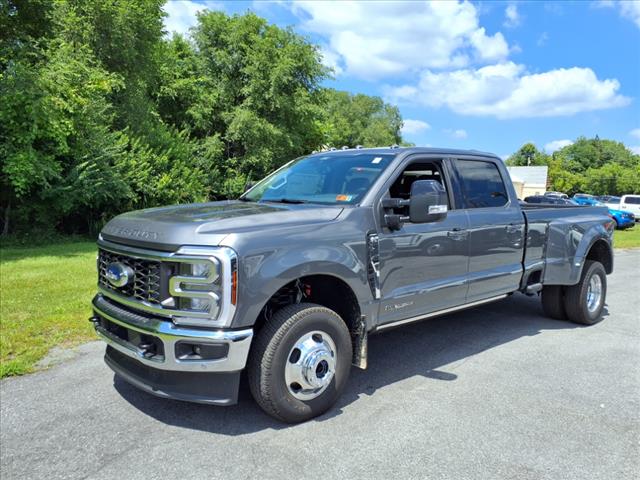 2025 Ford F-350 Super Duty Lariat - Photo 2