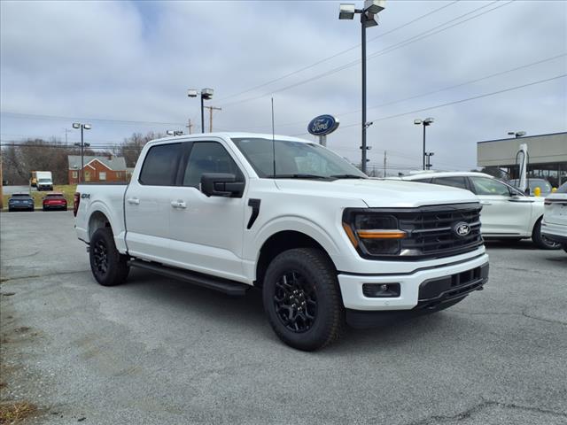 2025 Ford F-150 XLT - Photo 2