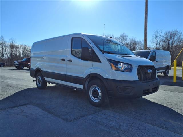 2025 Ford Transit 150 - Photo 2