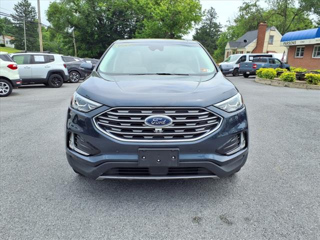 2022 Ford Edge Titanium - Photo 2