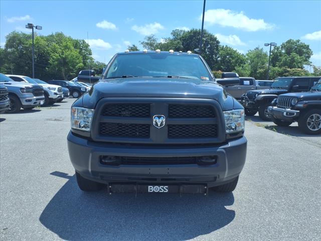 2018 RAM 3500 Tradesman - Photo 2