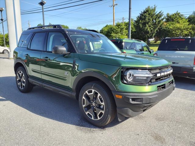 2024 Ford Bronco Sport Outer Banks - Photo 2