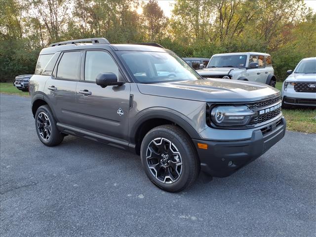 2025 Ford Bronco Sport Outer Banks - Photo 2