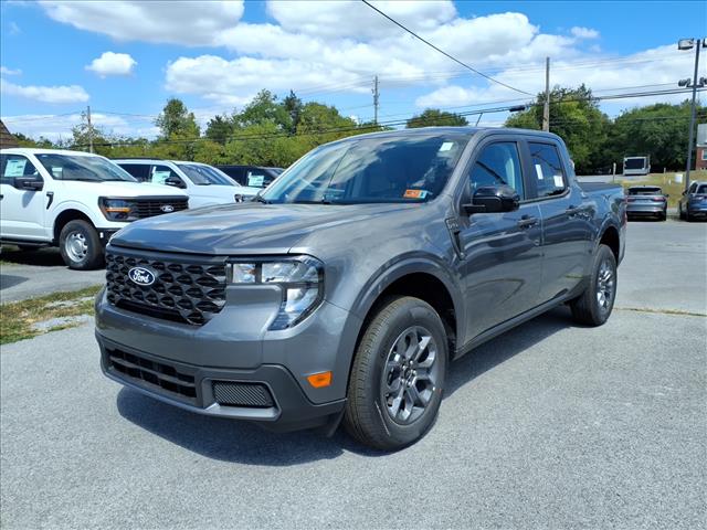 2025 Ford Maverick XLT - Photo 2