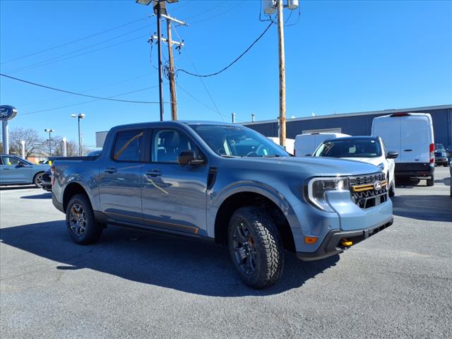 2025 Ford Maverick Tremor - Photo 2