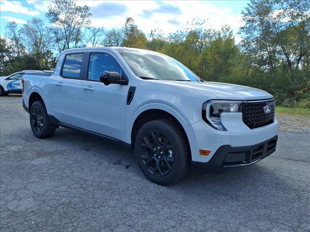 2025 Ford Maverick Lariat - Photo 2