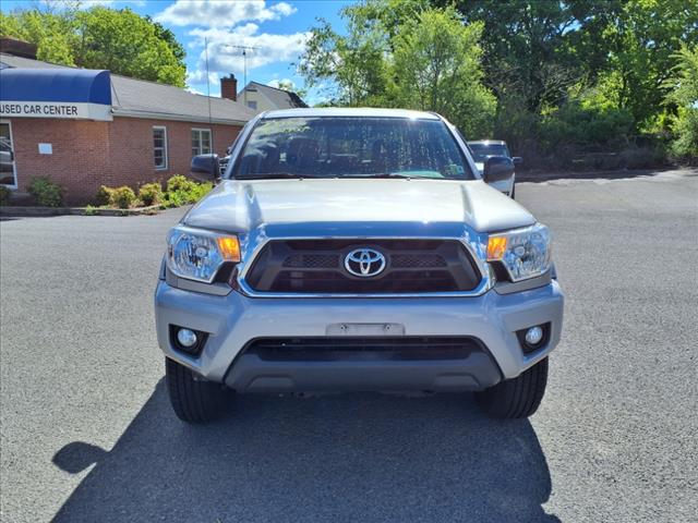 2014 Toyota Tacoma V6 - Photo 2