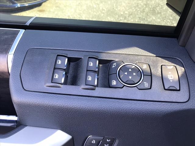 2022 Ford F-350 Super Duty Lariat - Photo 32