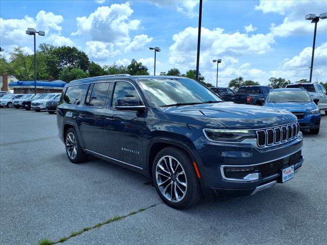 2023 Jeep Wagoneer L Series III - Photo 3
