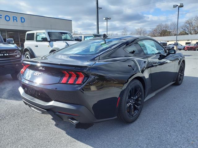 2024 Ford Mustang GT - Photo 3