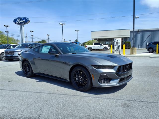 2025 Ford Mustang GT - Photo 3