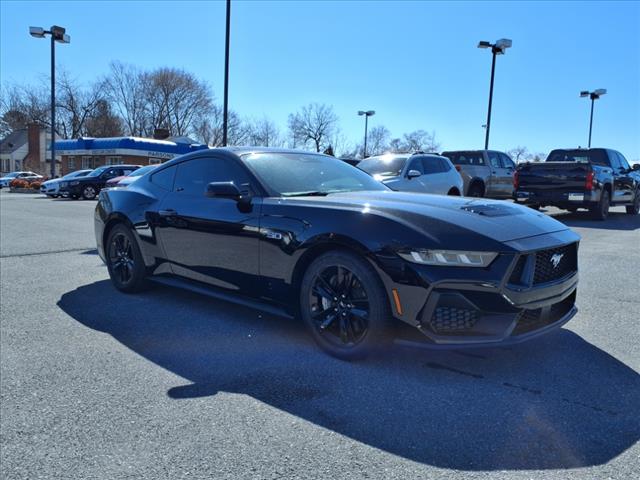 2024 Ford Mustang GT - Photo 3