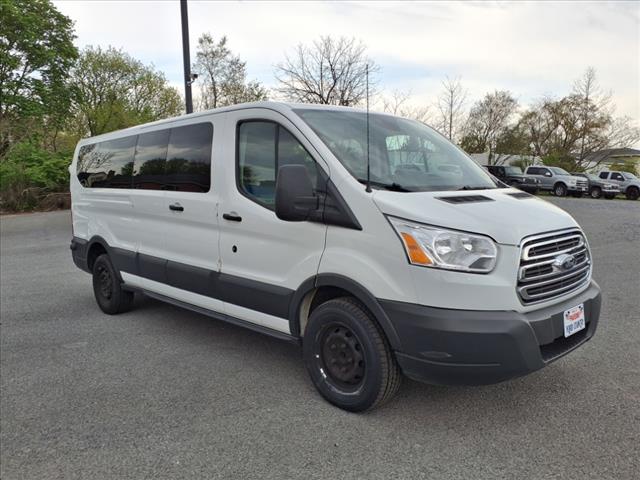 2015 Ford Transit 350 XL - Photo 3