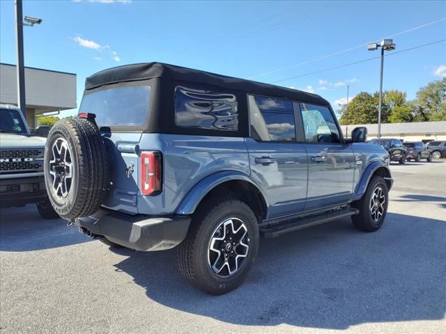 2024 Ford Bronco Outer Banks - Photo 3
