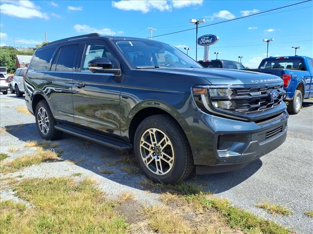 2025 Ford Expedition Active - Photo 3