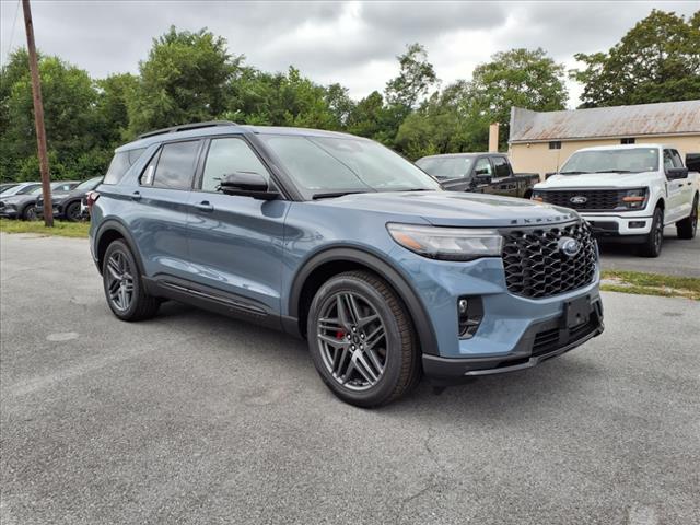 2025 Ford Explorer ST - Photo 3