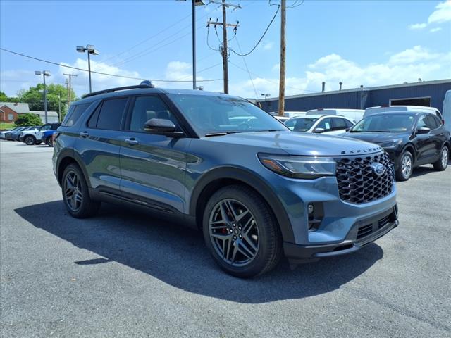 2025 Ford Explorer ST - Photo 3
