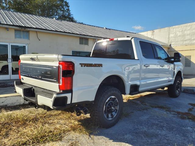 2024 Ford F-350 Super Duty Platinum - Photo 3