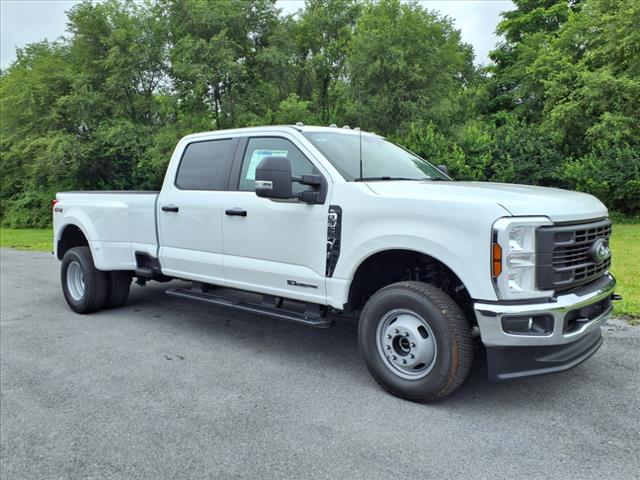 2025 Ford F-350 Super Duty XL - Photo 3