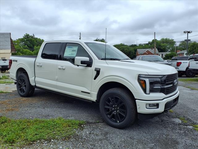 2025 Ford F-150 Platinum - Photo 3