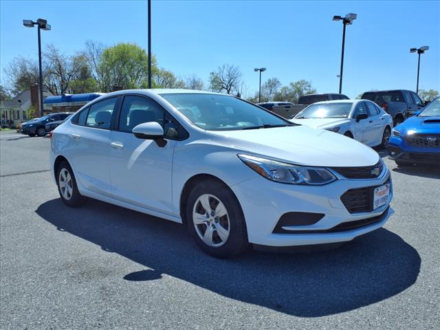 2017 Chevrolet Cruze LS Manual - Photo 3