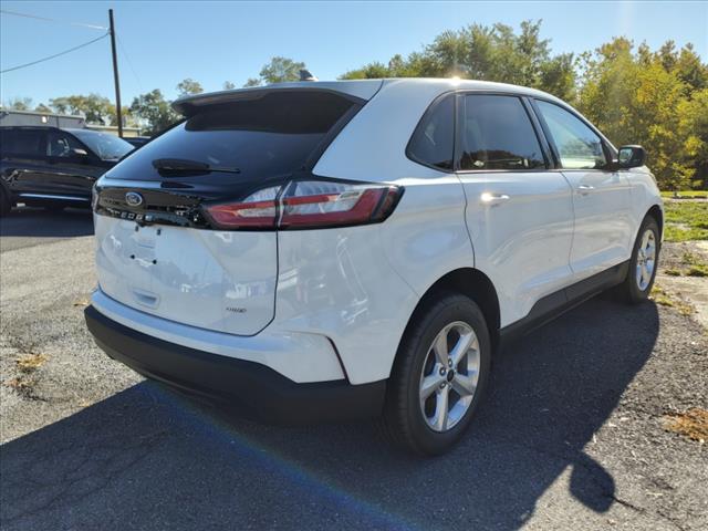 2024 Ford Edge SE - Photo 3