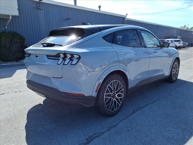 2025 Ford Mustang Mach-E Premium - Photo 3