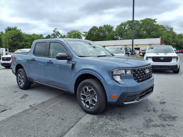 2025 Ford Maverick XLT - Photo 3