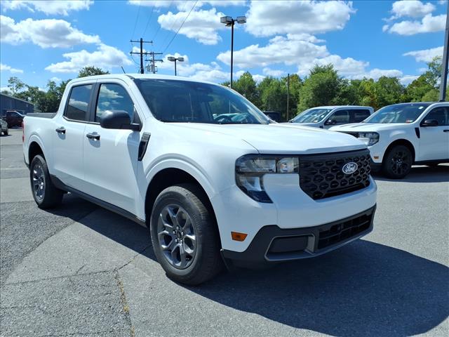 2025 Ford Maverick XLT - Photo 3