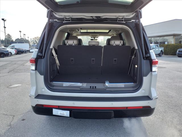 2024 Lincoln Navigator Reserve - Photo 3