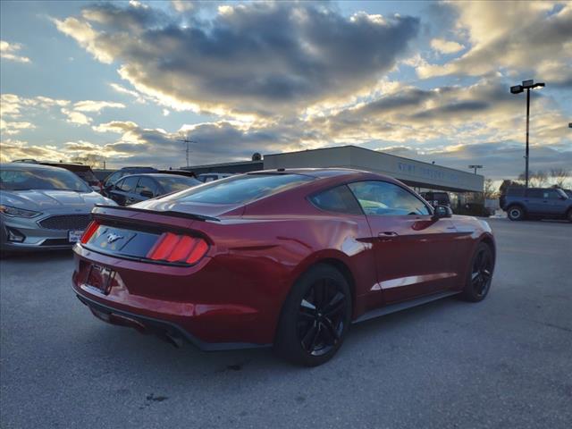 2016 Ford Mustang EcoBoost Premium - Photo 4