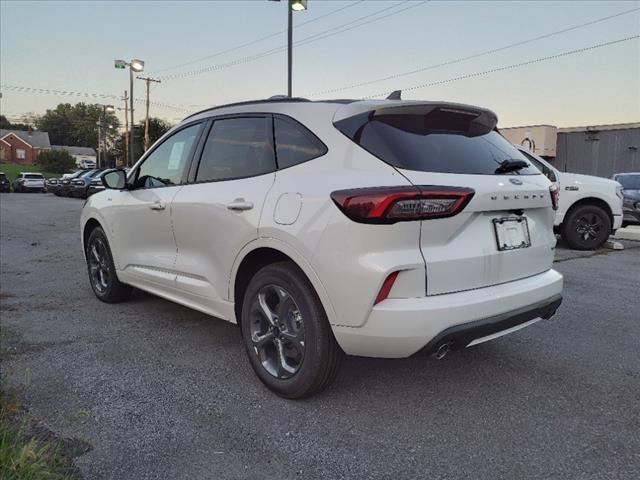 2024 Ford Escape Hybrid ST-Line - Photo 4