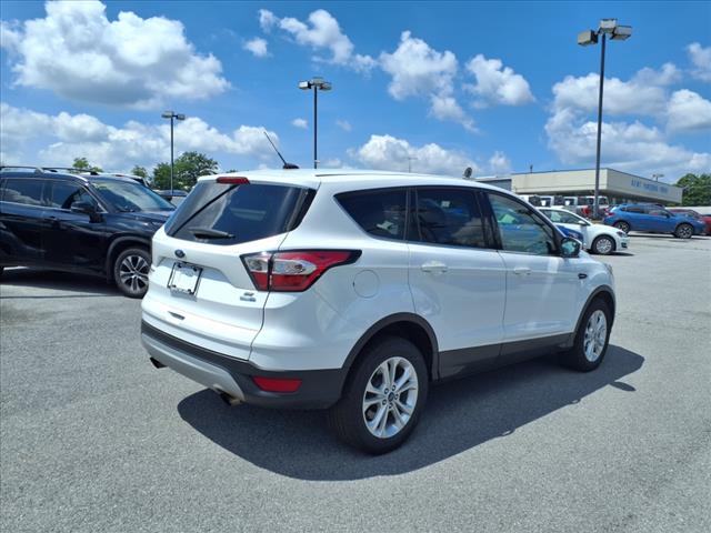 2017 Ford Escape SE - Photo 4
