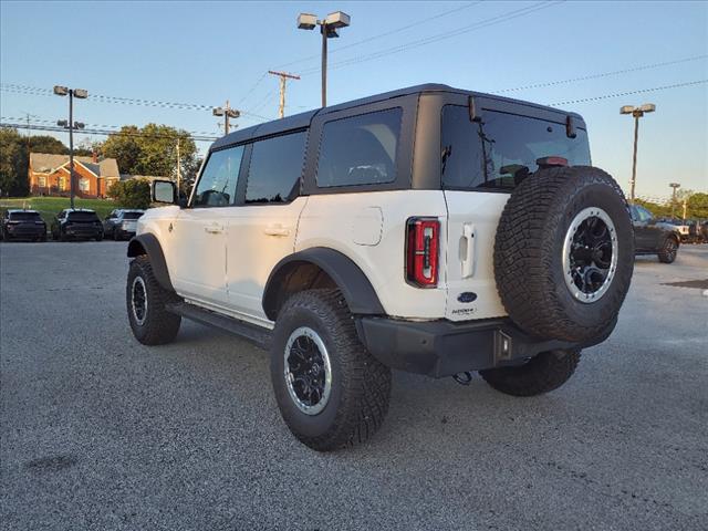 2024 Ford Bronco Outer Banks - Photo 4