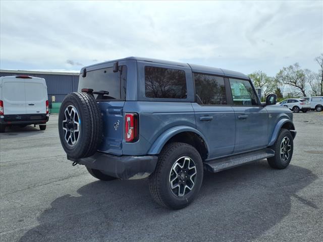 2025 Ford Bronco Outer Banks - Photo 4